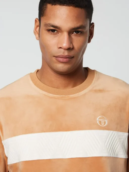T-Shirts|Sergio Tacchini Debossed Damarindo Velour T-Shirt- Meerkat